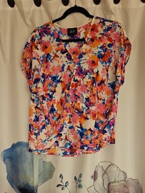 W5 Bright Floral V-Neck Blouse in Pink, Blue & Orange